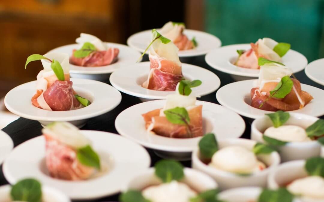 Catering and Types of Caterers